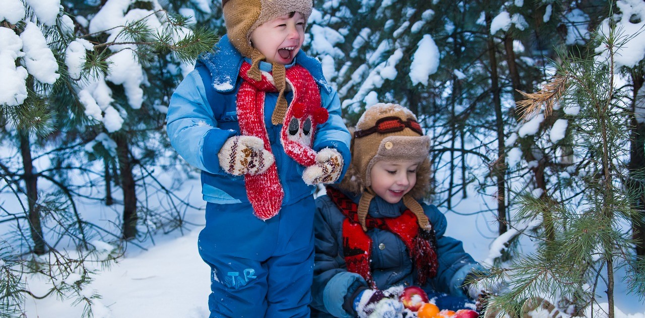 Little Kids Enjoying Snow | Kids Car Donations