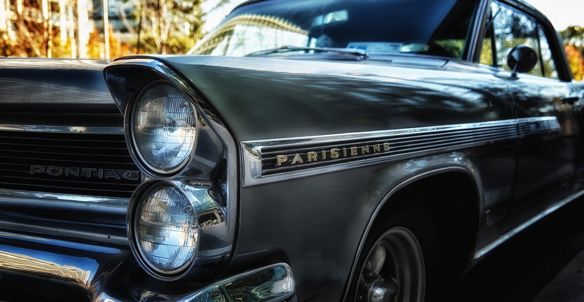 Parked Silver Oldtimer Pontiac | Kids Car Donations