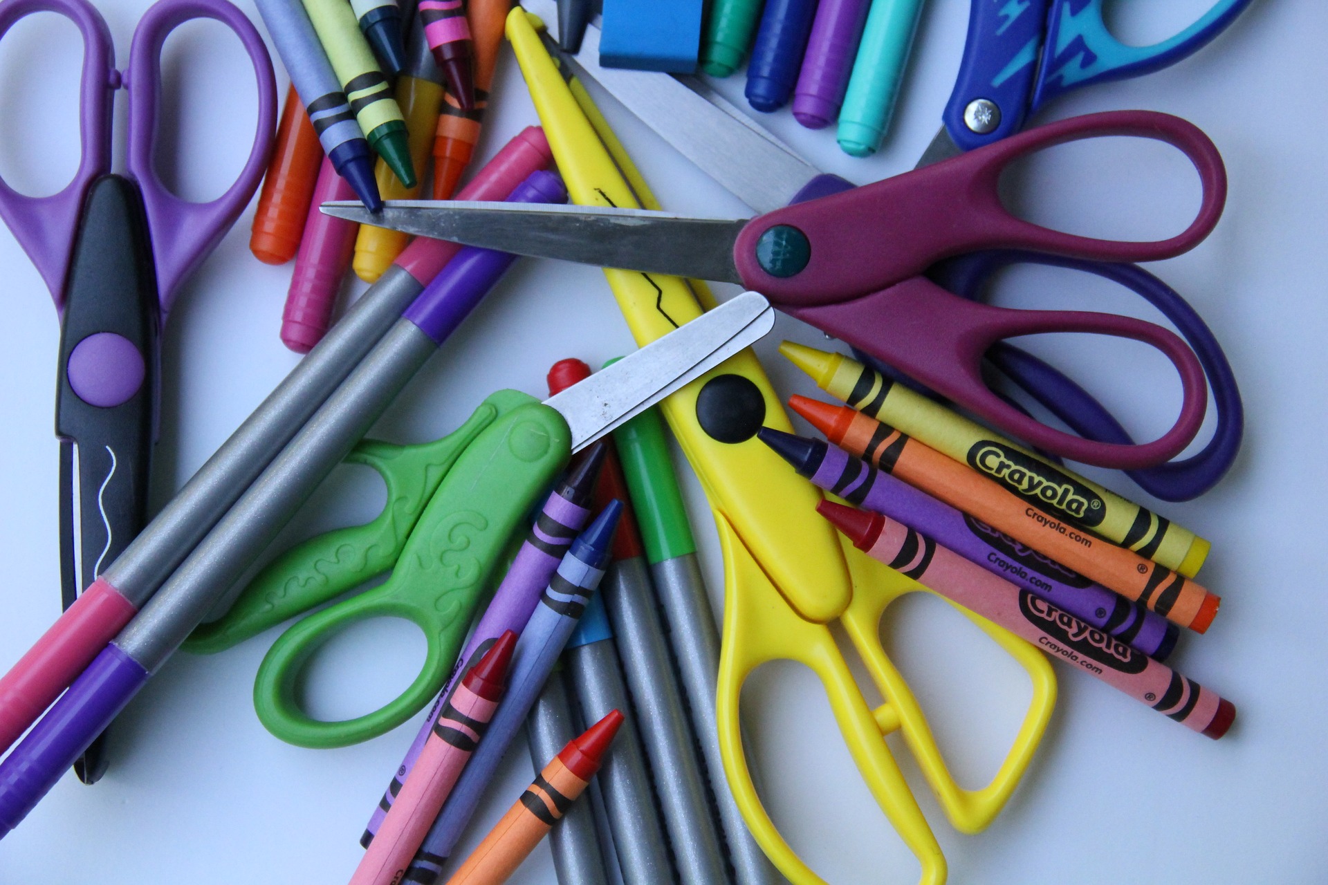 8 Tips To Save Money On Back-to-school Supplies 