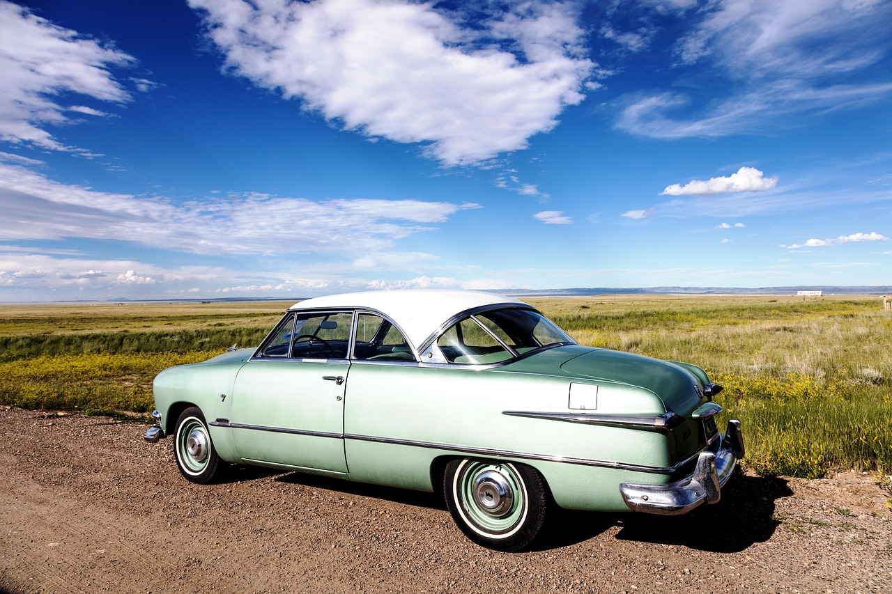 Teal Oldtimer Car | Kids Car Donations