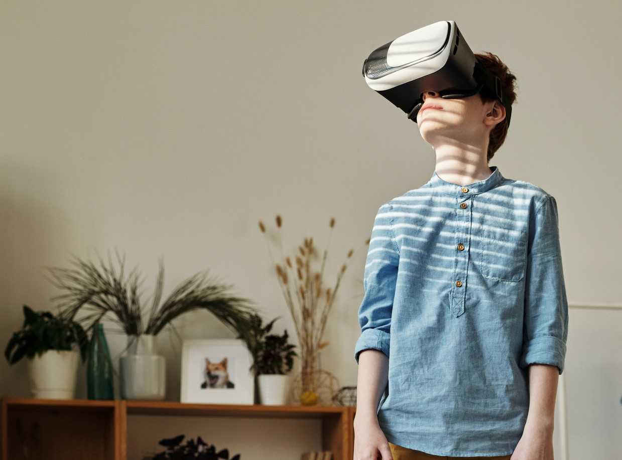 Kid Wearing VR Headset | Kids Car Donations