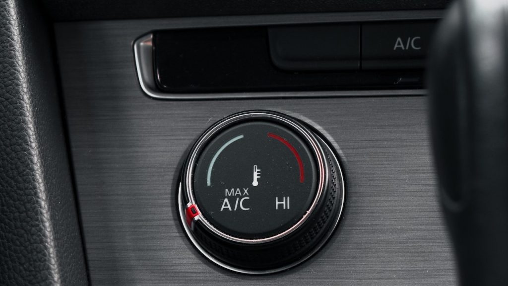 Reasons Your Car Runs Hot When the A/C Is On