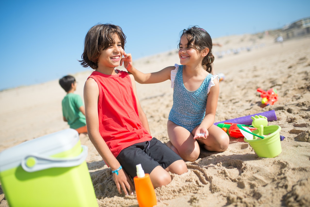 Common Myths About Sunscreen Debunked | Kids Car Donations