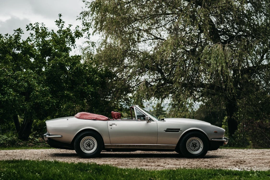 Vintage silver Aston Martin V8 cabriolet in London, England