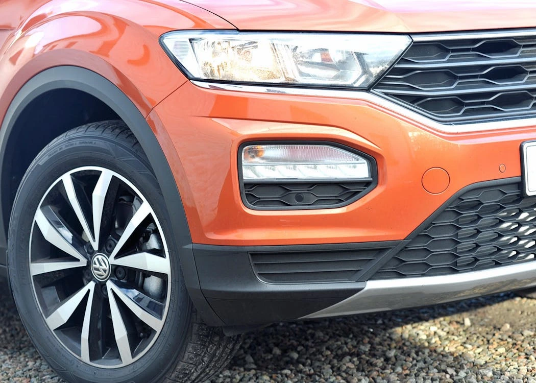 Orange car with silver wheel