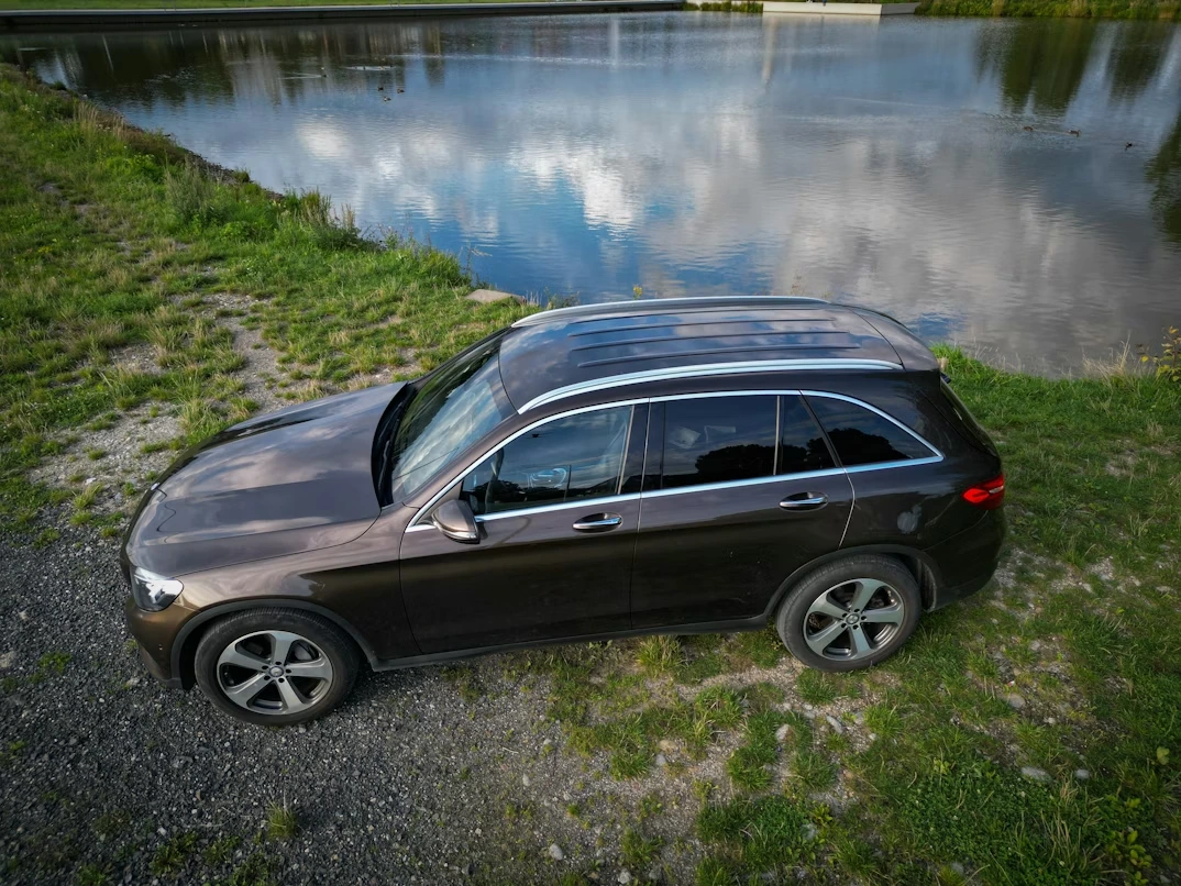 Black Mercedes-Benz